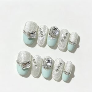 Mint Silver Cat‑Eye Diamond